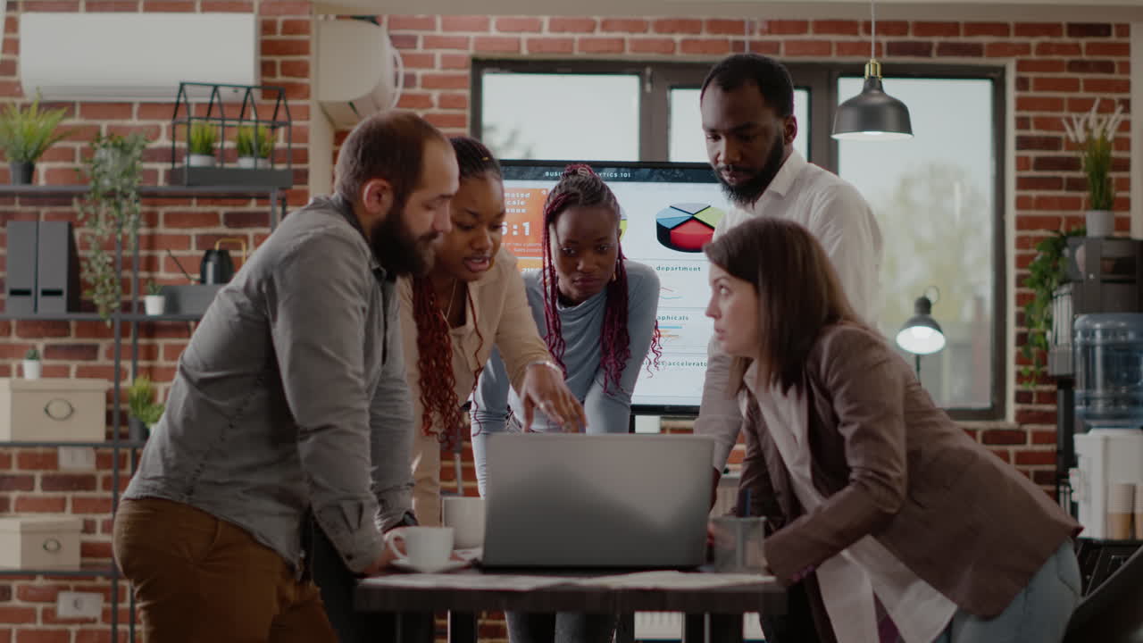 Business people meeting to discuss project planning and strategy