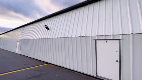 hangar-door-is-closed-with-piper-cherokee-180-safe-inside