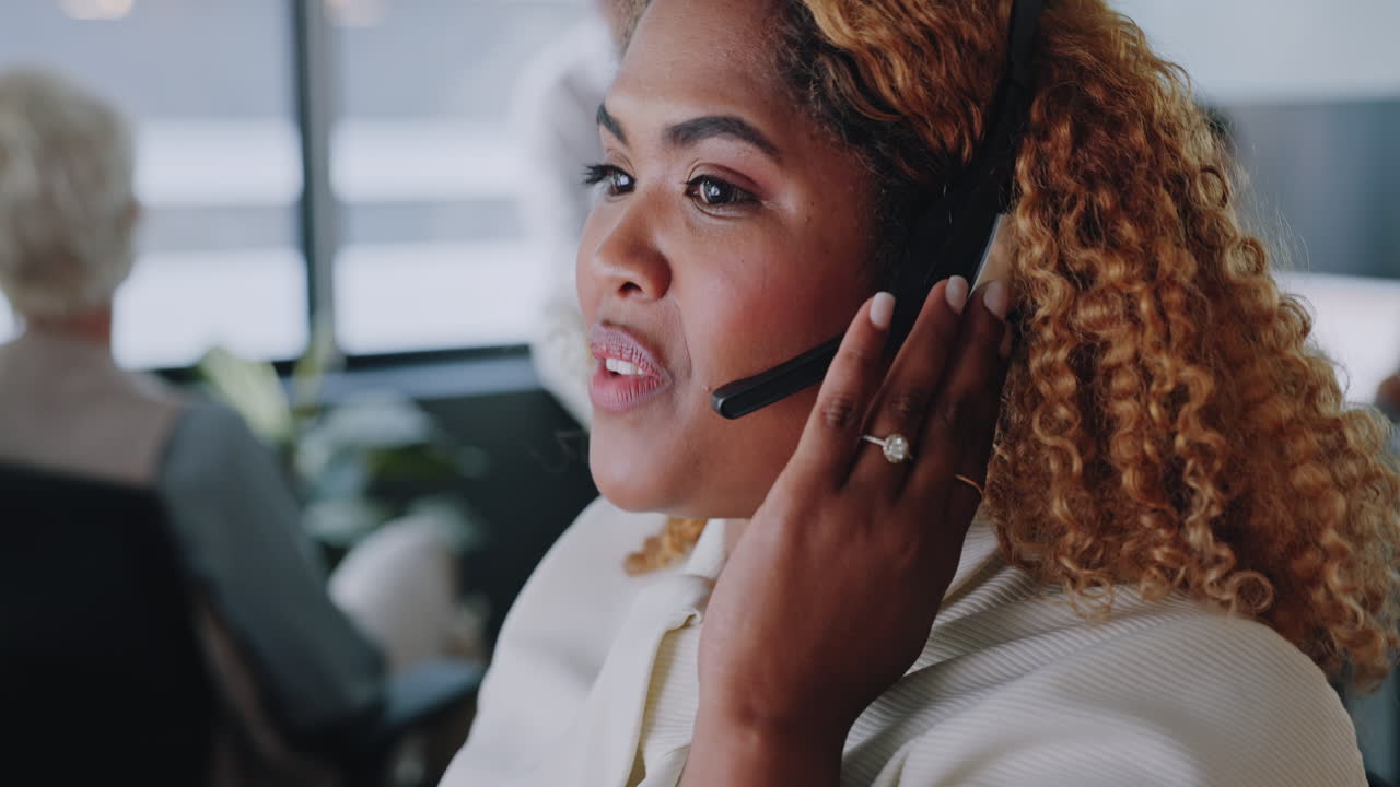 Call center woman, communication