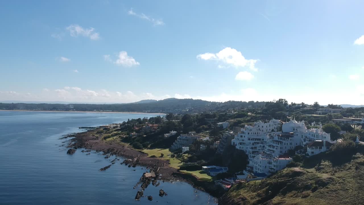 ubicación: punta ballena, uruguay