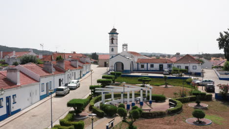 vistas aereas da vila de santa susana, alentejo, portugal 1