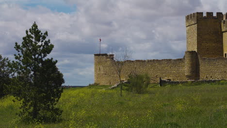 The-Famous-Medieval-Castle-Of-Pedraza-In-Segovia,-Castile-and-Leon,-Spain-On-A-Sunny-Day