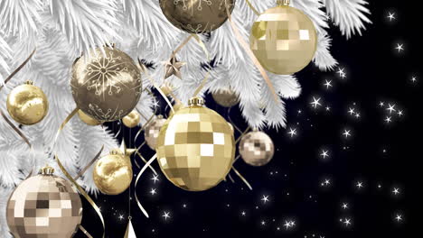 animación de bolas colgando en el árbol de navidad en fondo negro con estrellas