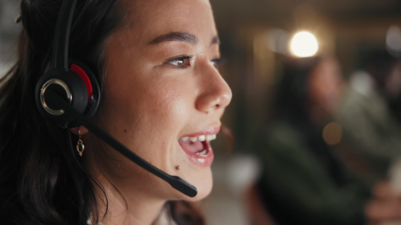 Kundeservicerepresentant med headset