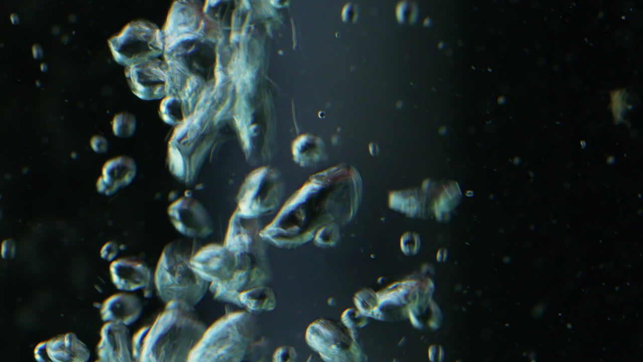 burbujas de agua hirviendo