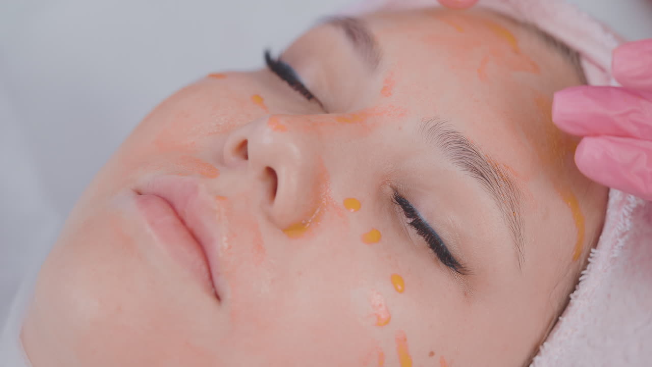 얼굴 치료 세션