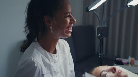 eyelash extension consultation