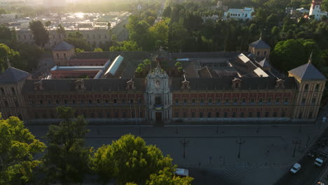 Palacio-de-San-Telmo-At-Sunrise-In-Seville,-Southern-Spain