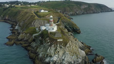 Aerial-Pan,-4K-footage,-Baily-lighthouse