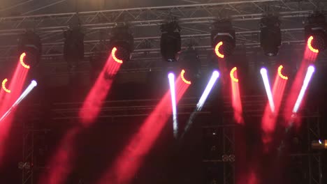 imágenes auténticas fuera de las luces del escenario en un concierto