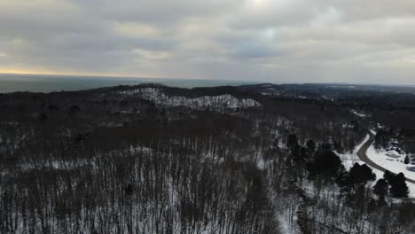 El-Bosque-De-Pj-Hoffmaster-Cubierto-De-Nieve-Durante-La-Puesta-De-Sol