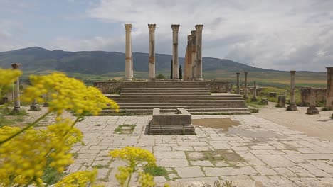 La-Antigua-Ciudad-De-Volubilis-Construida-Por-Los-Antiguos-Griegos-En-Marruecos