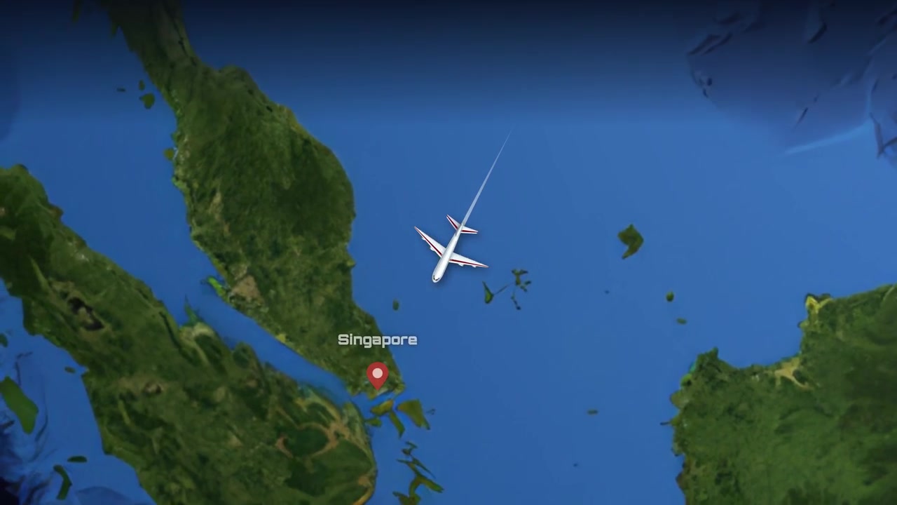 東アジアを横断し、ソウルからシンガポールへ飛行する旅客機を追跡する衛星視点のアニメーション。