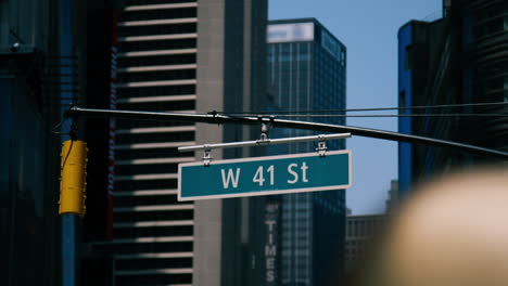 w 41st street sign in new york city
