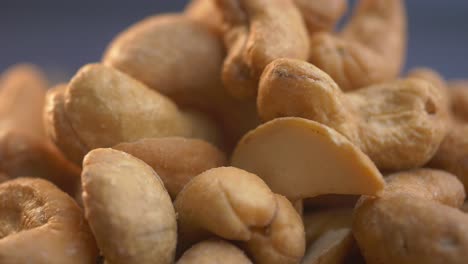 close-up of roasted cashews