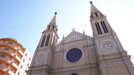 catholic cathedral church in curitiba brazil