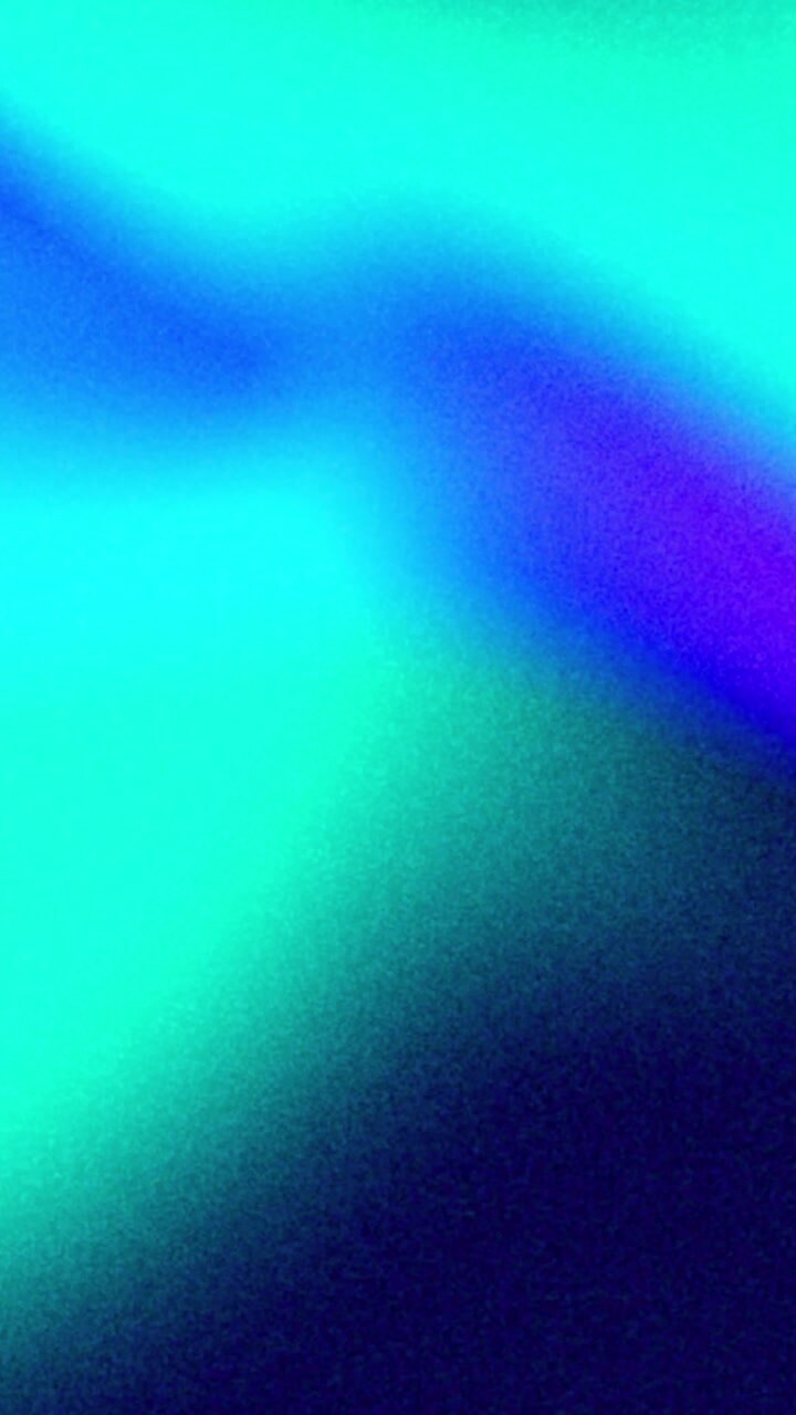 Vertical video: Sensor noise causing teal gradient shifting and purple band shimmering
