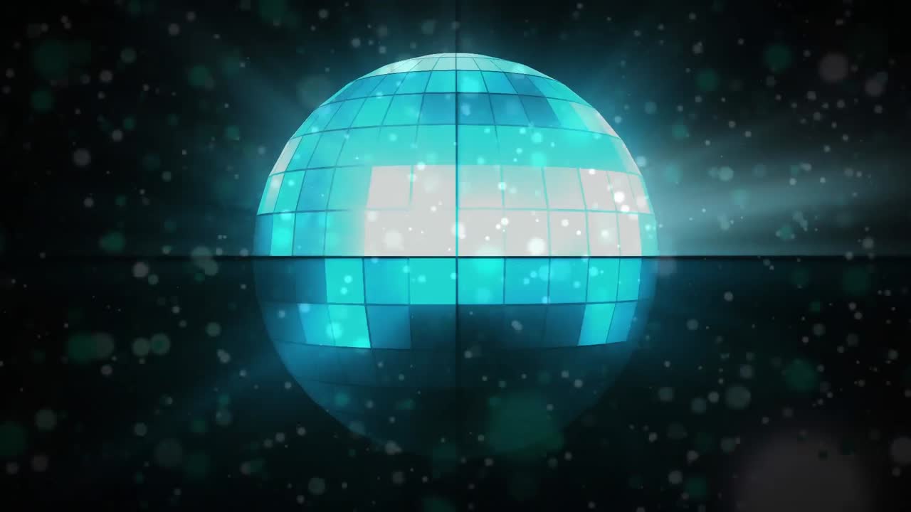 빛나는 반점과 블루 디스코 거울 공의 디지털로 생성 된 비디오가 검은 바탕에 움직입니다.