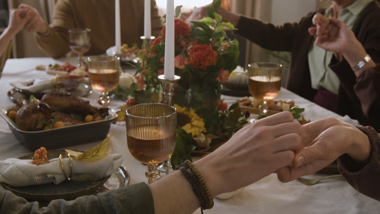 추수감사절 저녁식사 모임