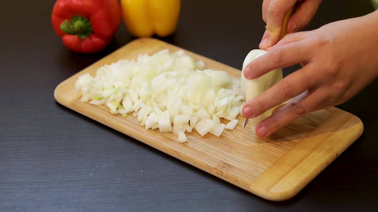 Cutting onions with small knife