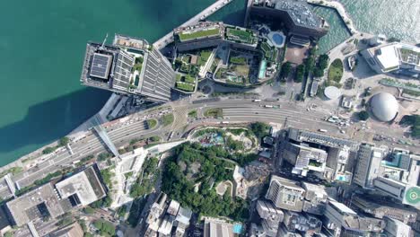 Central-Hong-Kong,-aerial-view-of-traffic-and-city-skyscrapers