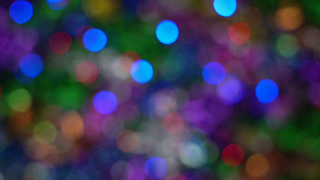 luces brillantes desenfocadas decoraciones de vacaciones de feliz año nuevo, fondo bokeh borroso abstracto