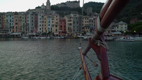arriving in porto venere by boat