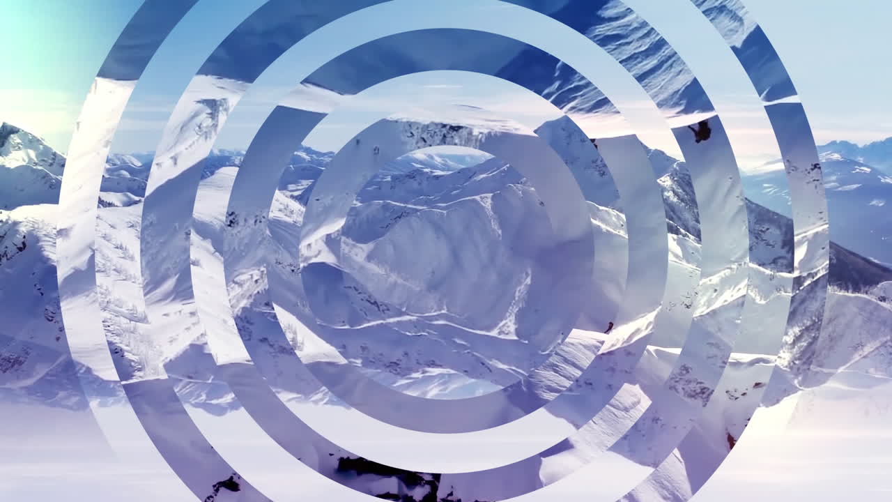 눈  ⁇ 인 산의 배경에 거울 유리 원