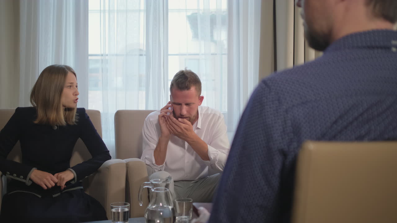 커플 테라피 세션에서