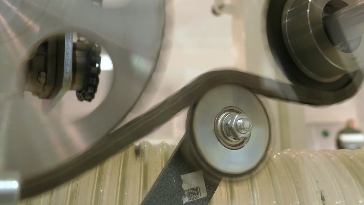 스프로켓과 롤러 체인을 가진 체인 전송 기계