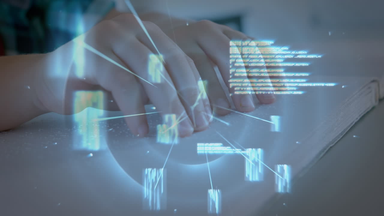 animación de datos que se mueven sobre un niño caucásico ciego que lee un libro en braille con la mano en el escritorio