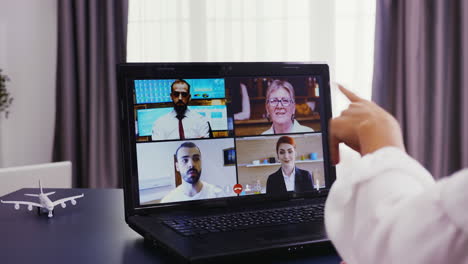 Videoconferencia-De-Mujer-De-Negocios