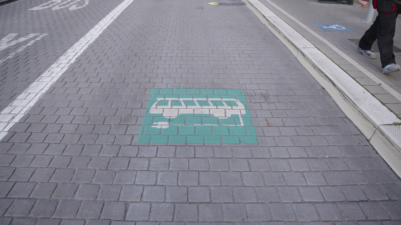 전기 버스 차량 충전소 아이콘