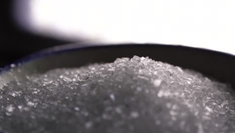 Close-up-macro-shot-of-a-bowl-of-Epsom-salts