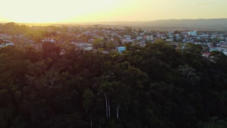 Puesta-De-Sol-Sobre-San-Ignacio-En-Belice