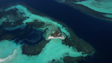 amazing-view-above-white-sandy-bottom-island-with-turqoise-water-in-tropical-paradise-Indonesia