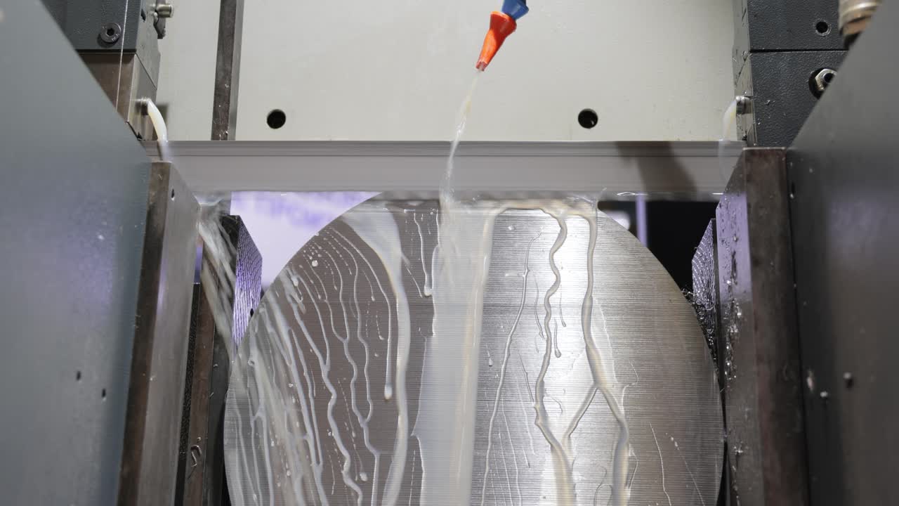 sierra de máquina moderna