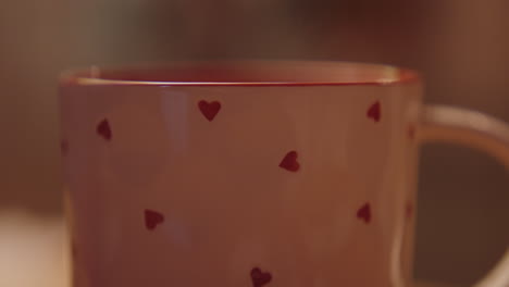heart pattern mug