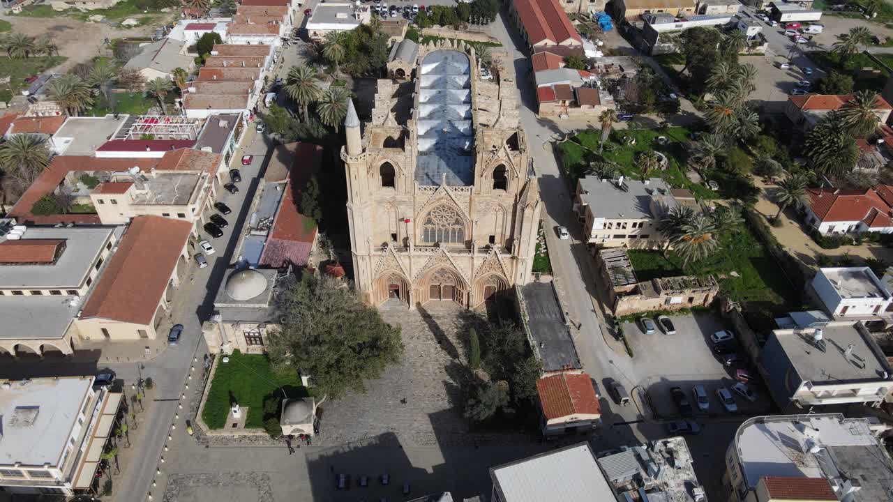 vista desde el avión no tripulado de la mezquita de mustafa pasha