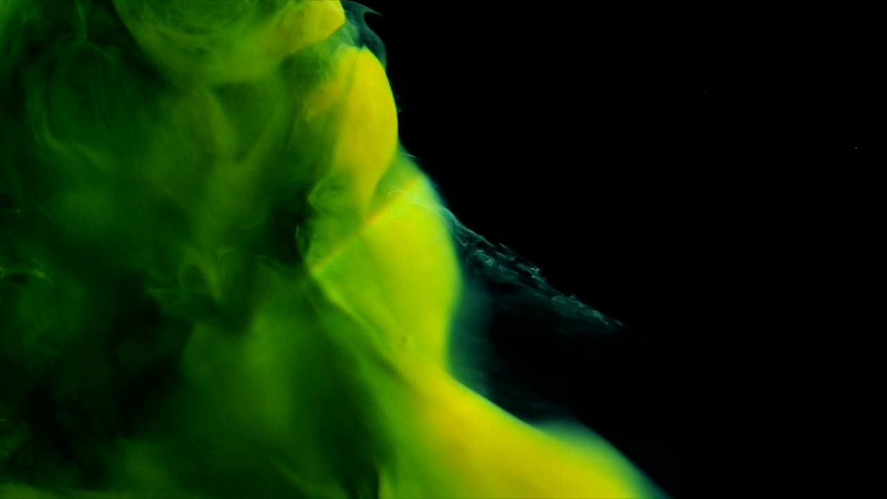 The Green Yellow Thing emits and emits