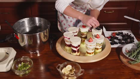 making a delicious fruit trifle dessert