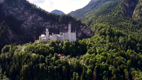 Neuschwanstein-Castle-Bavarian-Alps-Germany