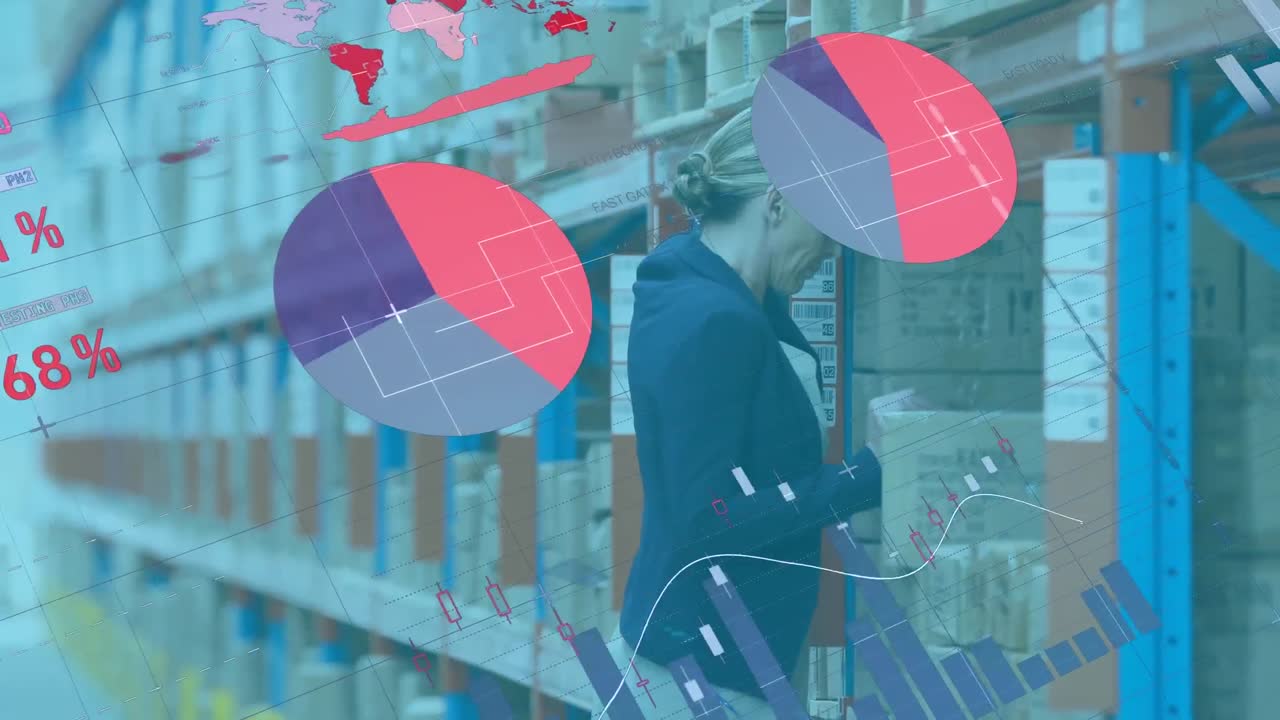 카드보드 상자를 지지하는 피곤한 백인 여성에 대한 인포그래픽 인터페이스의 애니메이션