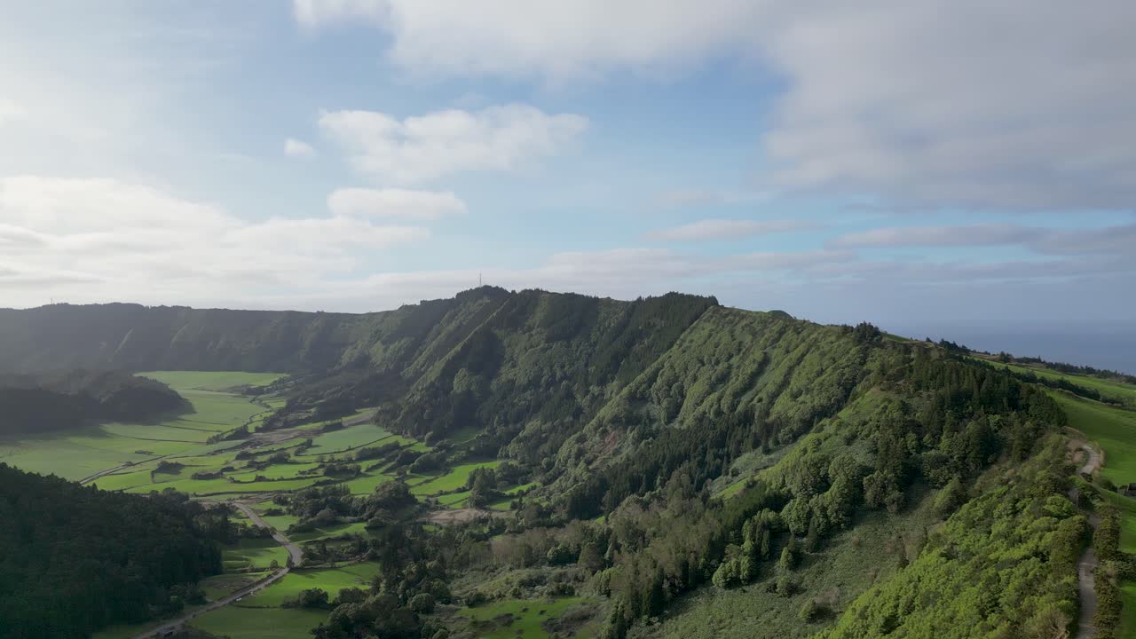 Lembah Bukit, Pemandangan Alam, Pedesaan Portugal, Kanopi Pohon Hutan Pedesaan