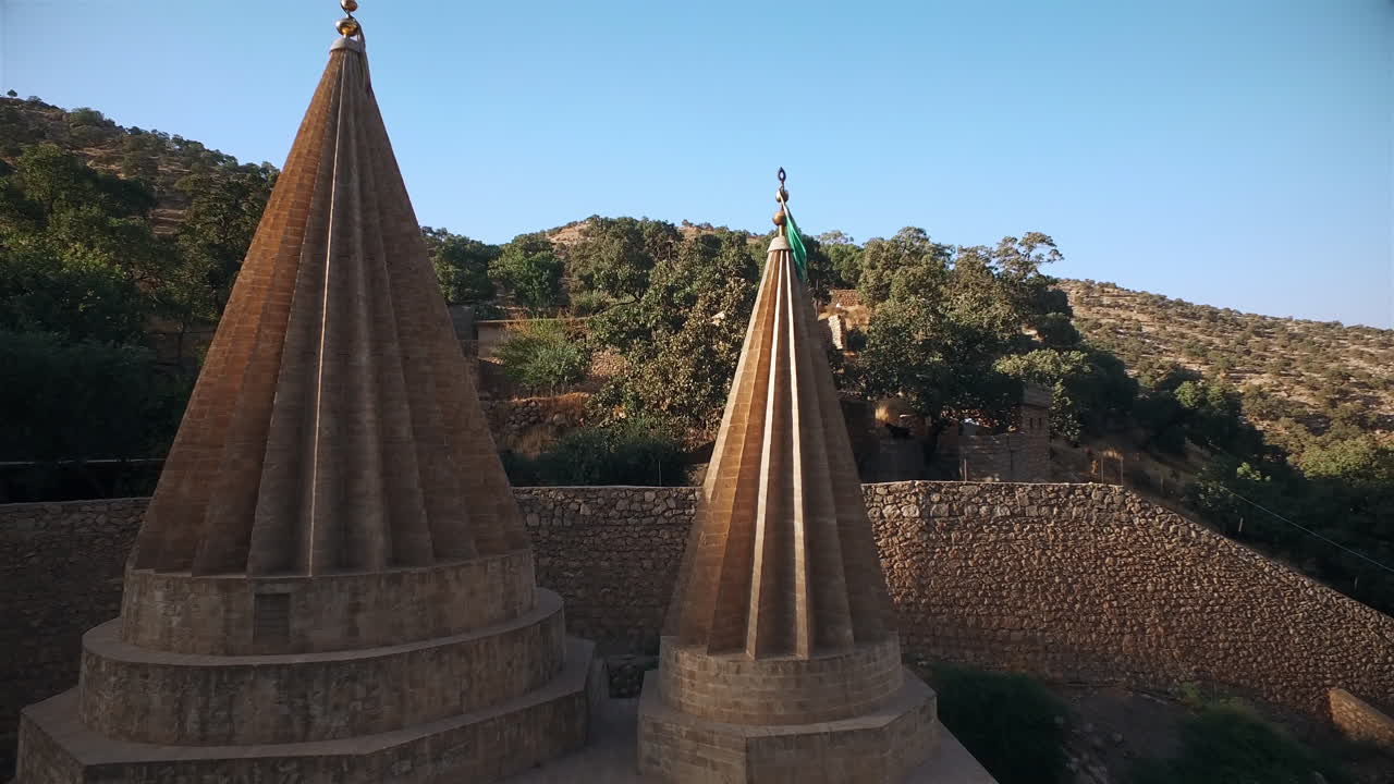 templo de la religión yazidi 4k