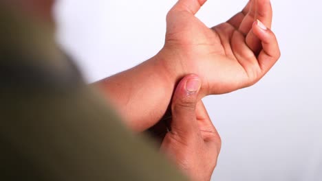 images of hand and wrist pain