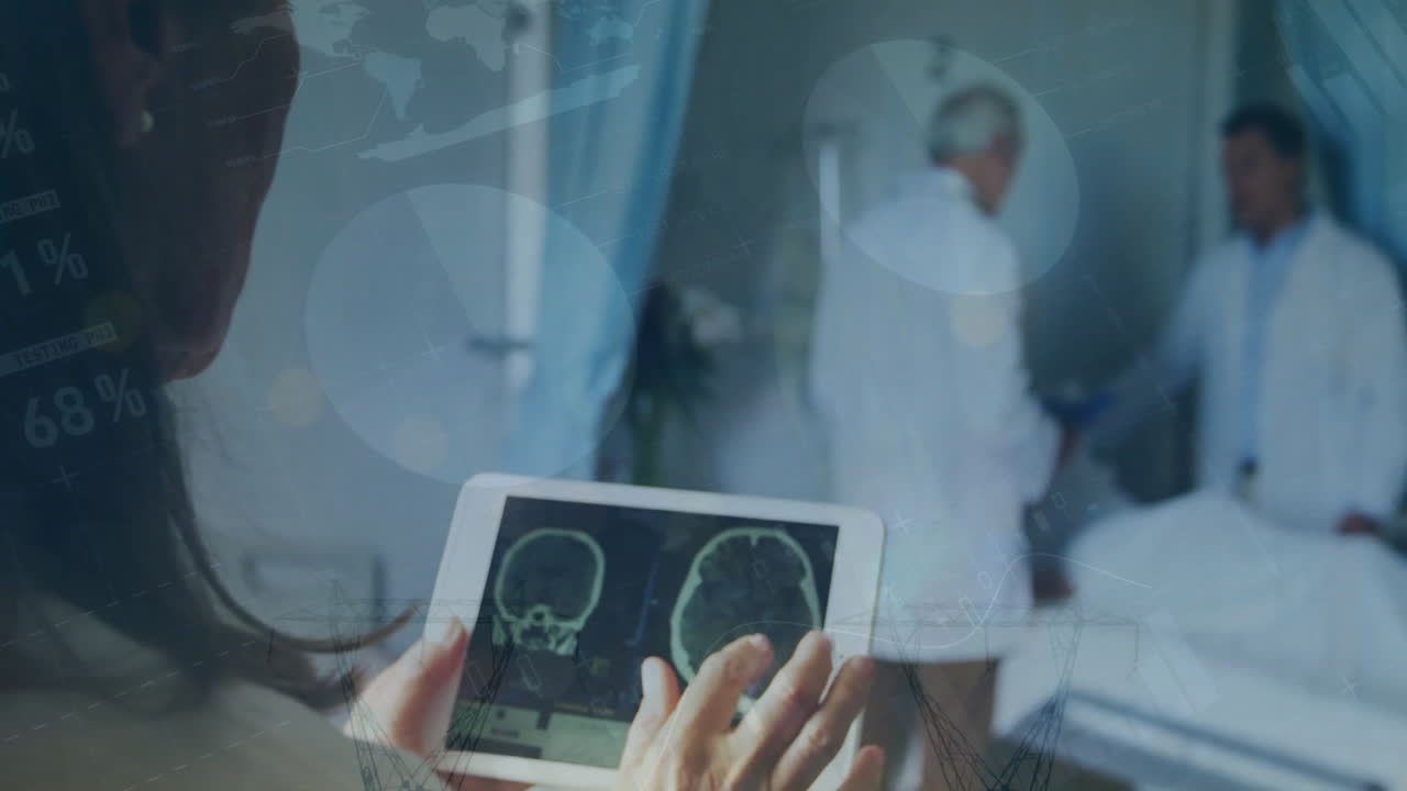 병원에서 다양한 남성과 여성 의사에 대한 데이터 처리의 애니메이션