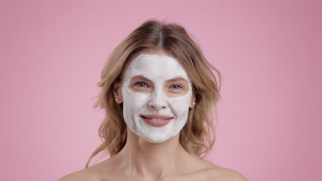 woman with face mask