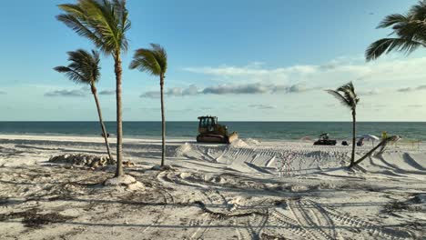 Bulldozer-Arbeitet-Nicht-Am-Strand-Bei-Ft