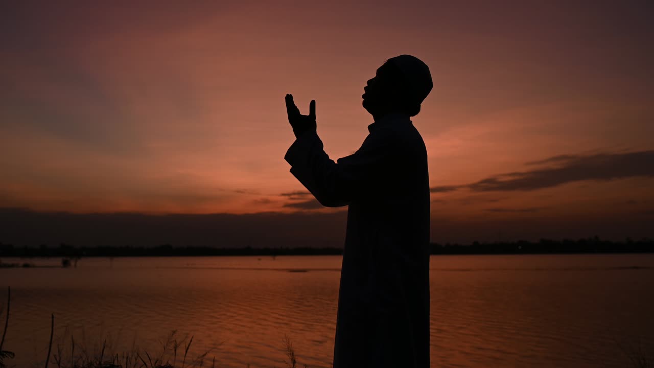 실루 젊은 아시아 무슬림